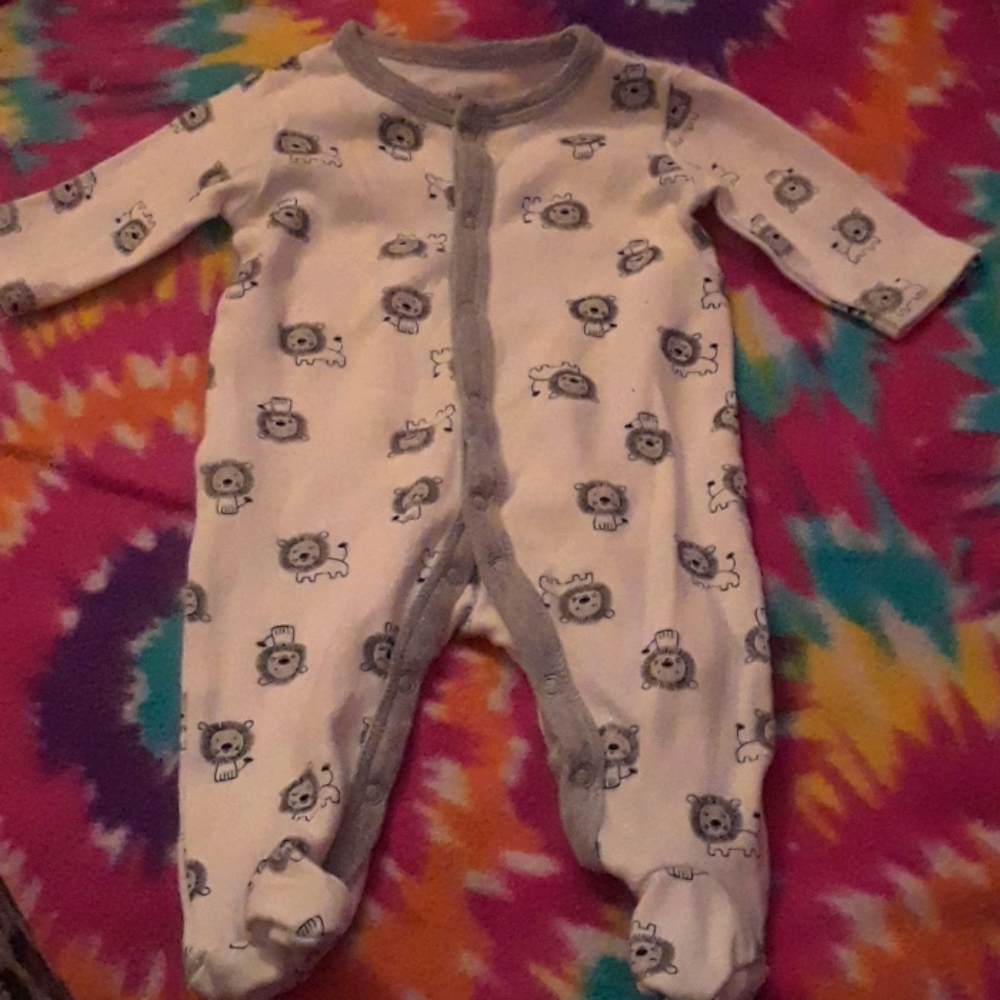 Baby clothes